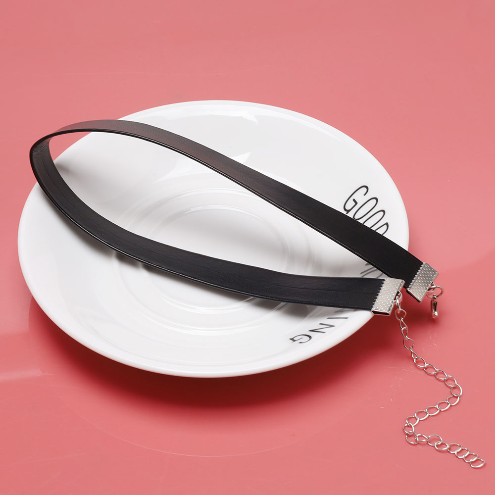 Collier de personnalité gothiq - Men'S Gothic Formal Wear avis et prix